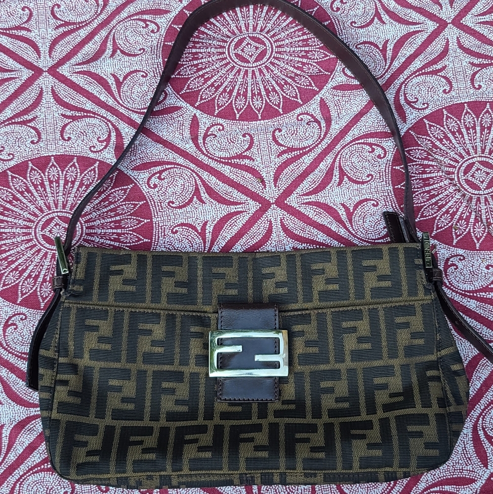 FENDI ZUCCA PATTERN SHOULDER BAG